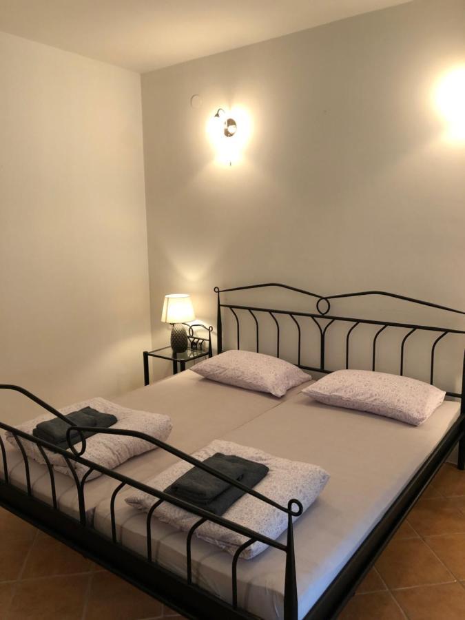Villa Garica Eksteriør bilde